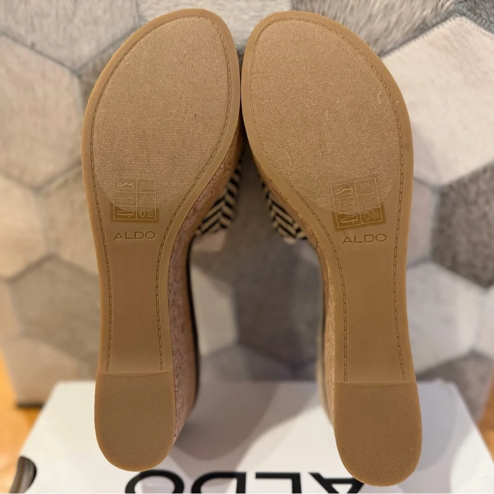 ALDO Black and Cream Chevron Wedges